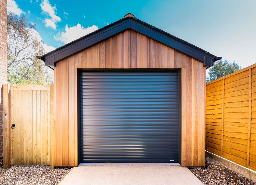 garage-bespoke-timber-oak-installation-hampshire-closed